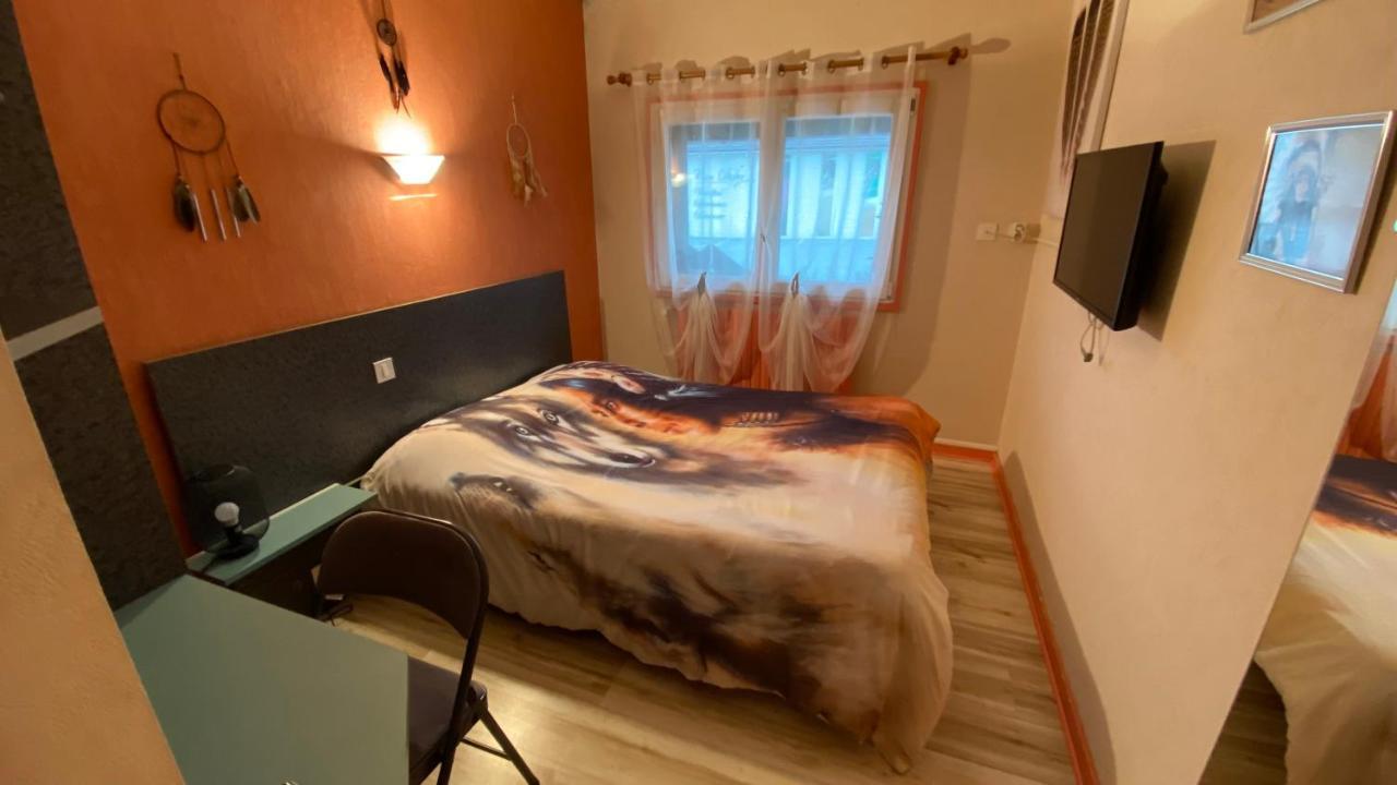 Hotel Le Bambi Baume-les-Dames Dış mekan fotoğraf