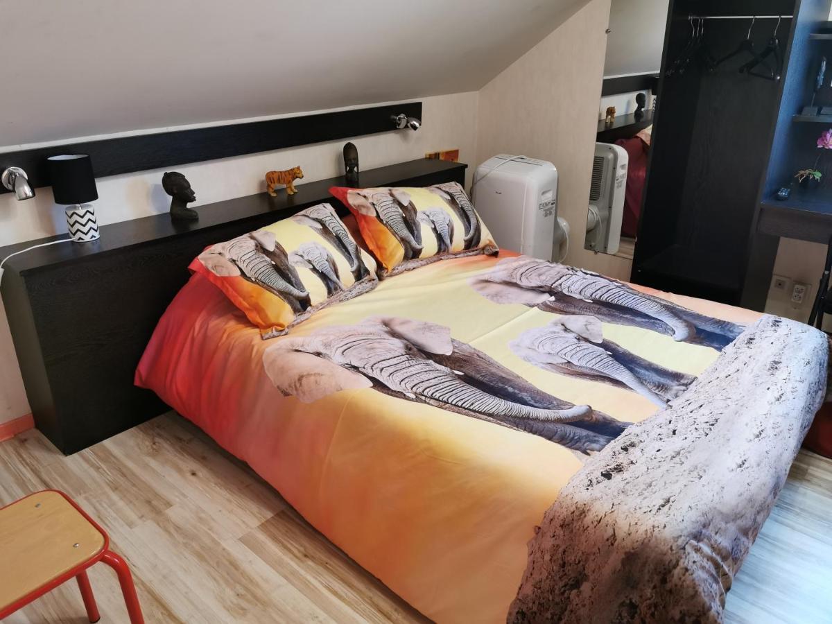 Hotel Le Bambi Baume-les-Dames Dış mekan fotoğraf